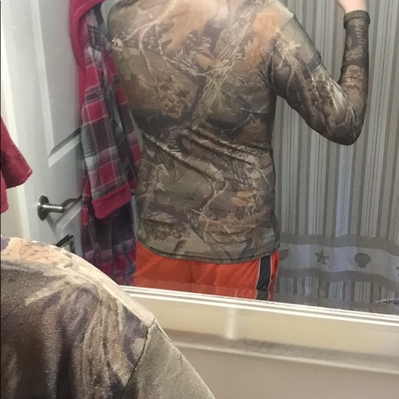 Boys Camouflage Shirt! Medium - Picture 3 of 3